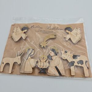 Brand New Sealed Handcrafted In Czech Wooden Christmas Natitvity Magnet Set